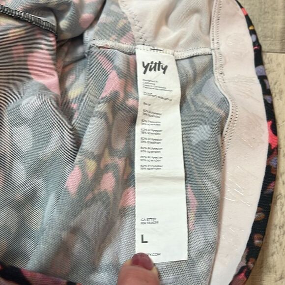 Yitty butterfly print midi crop mesh top size large - fits tight - Picture 7 of 9